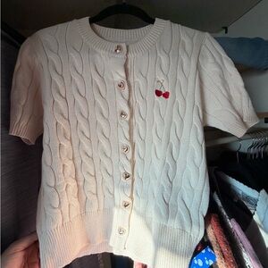 Cable Knit Short Sleeve Sweater - Cream 

By Cider